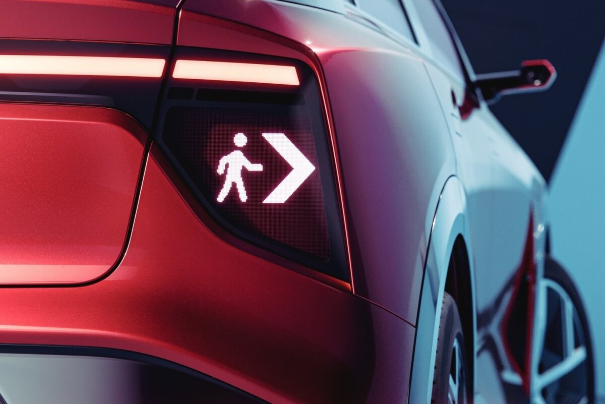 Pininfarina Foxtron Model B Concept - 2022