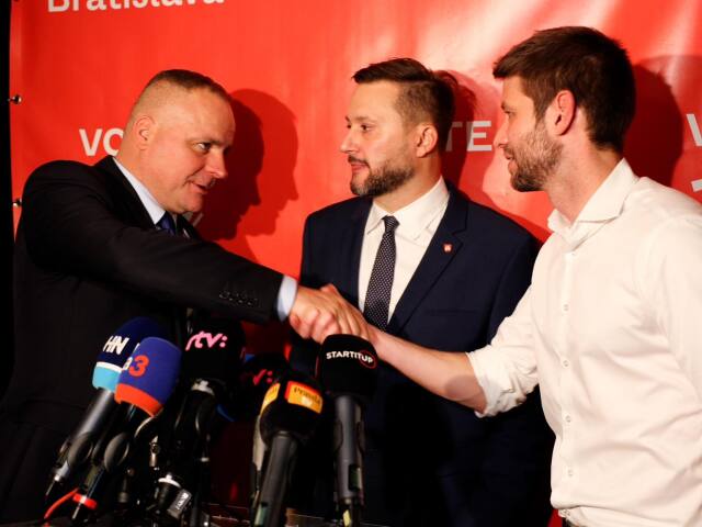 Juraj Droba, Matúš Vallo, Michal Šimečka