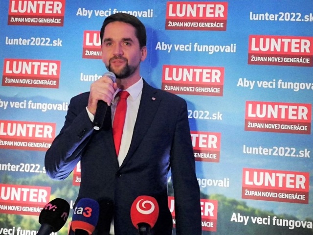Ondrej Lunter, Banská Bystrica, voľby, centrála