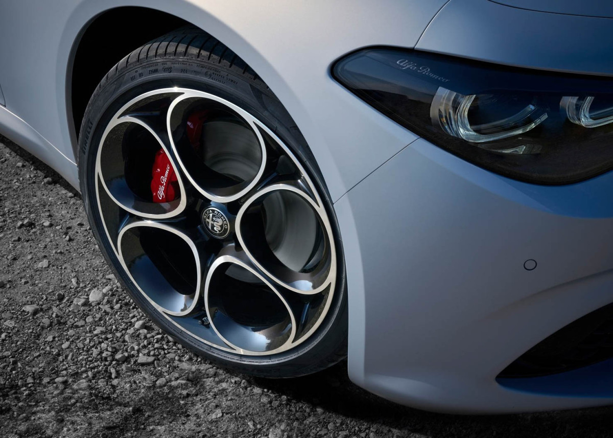 Alfa Romeo Giulia - 2022