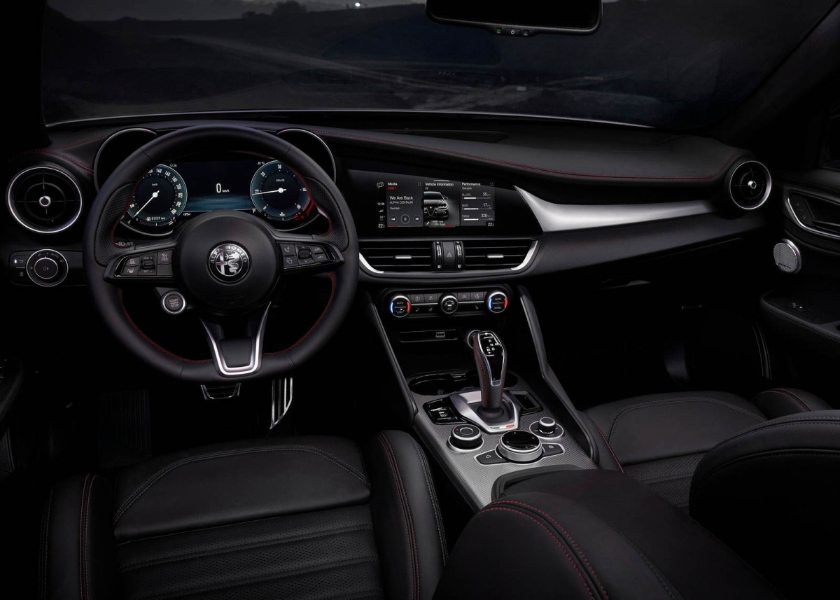 Alfa Romeo Giulia - 2022