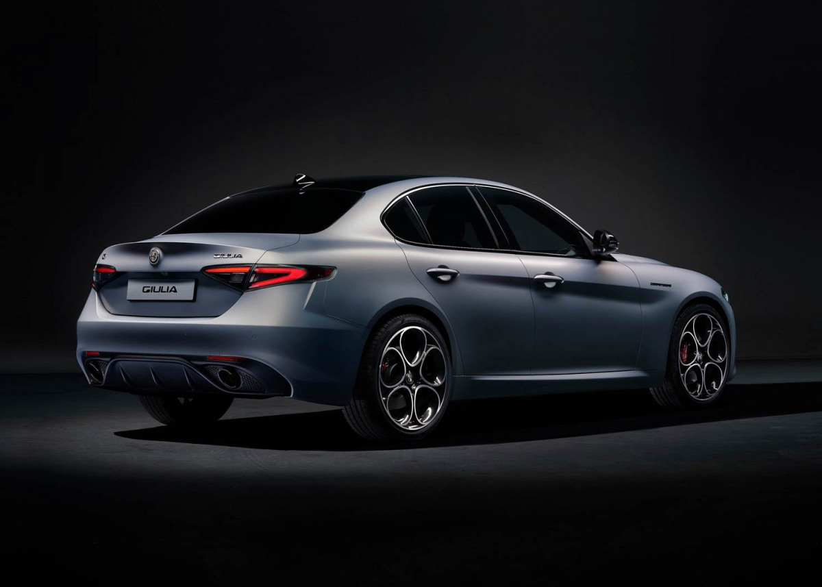 Alfa Romeo Giulia - 2022