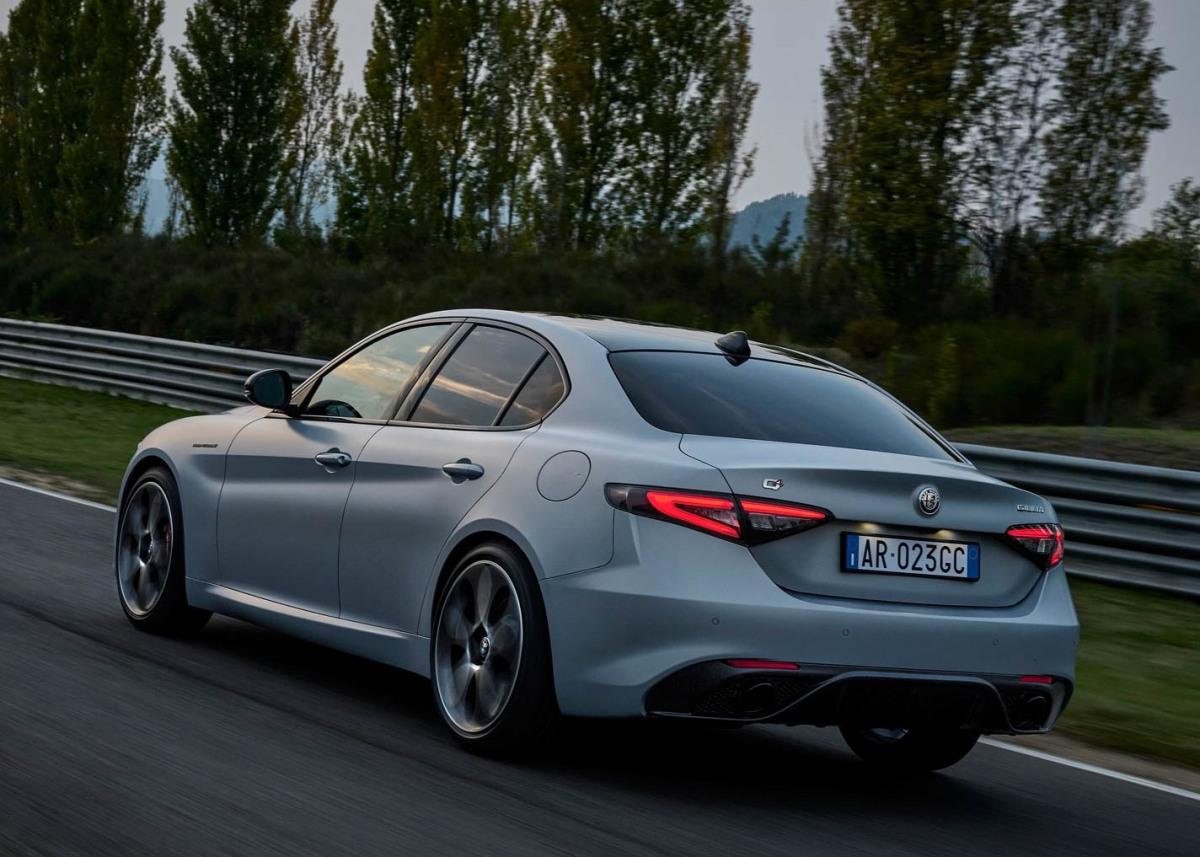 Alfa Romeo Giulia - 2022