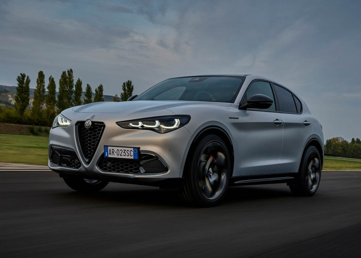 Alfa Romeo Stelvio - 2022