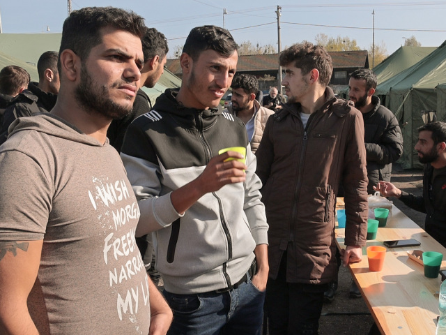 Migrant / Migrácia / Ahmed /