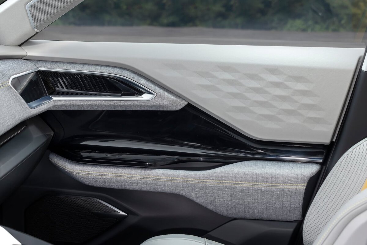 Mitsubishi XFC Concept - 2022