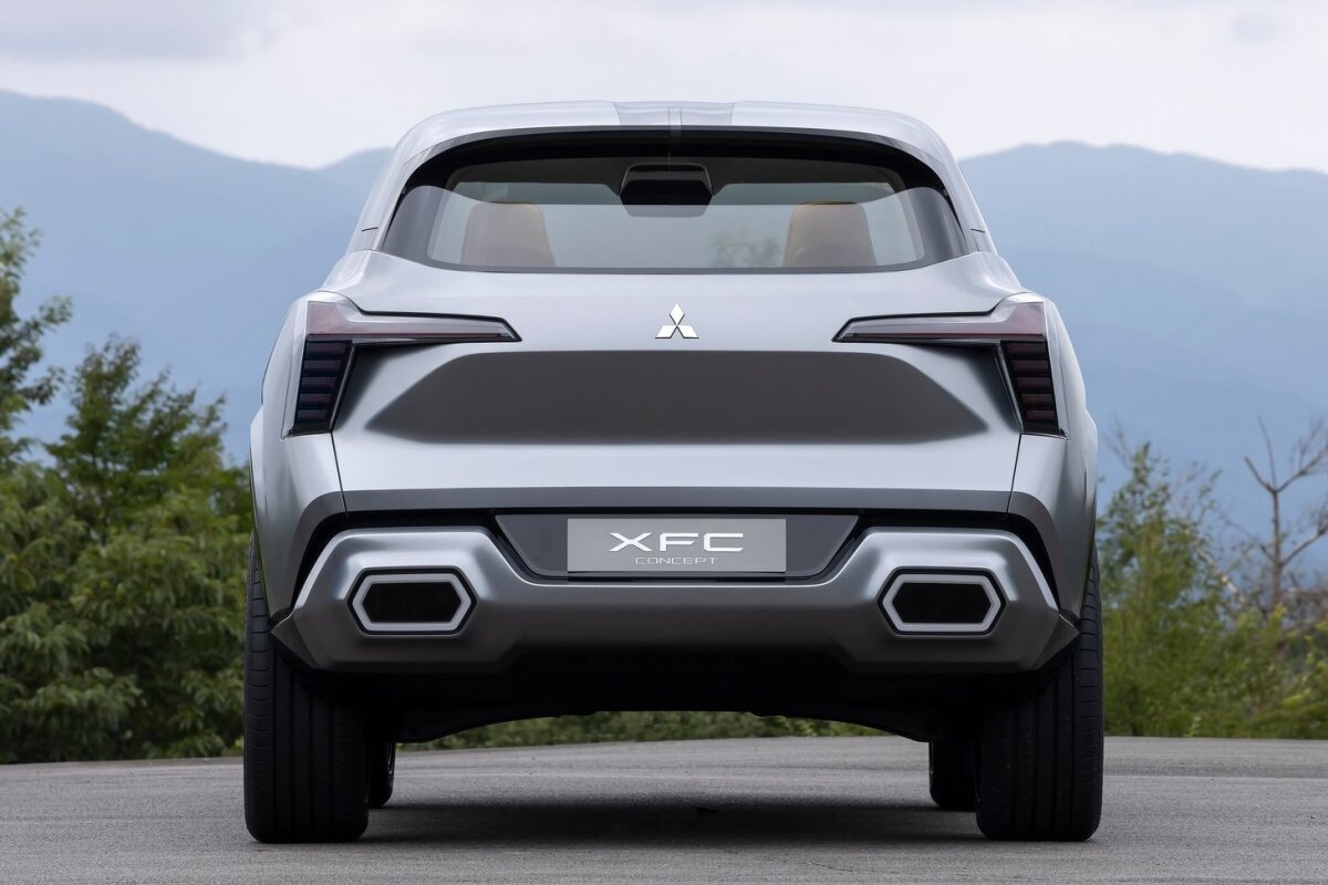 Mitsubishi XFC Concept - 2022