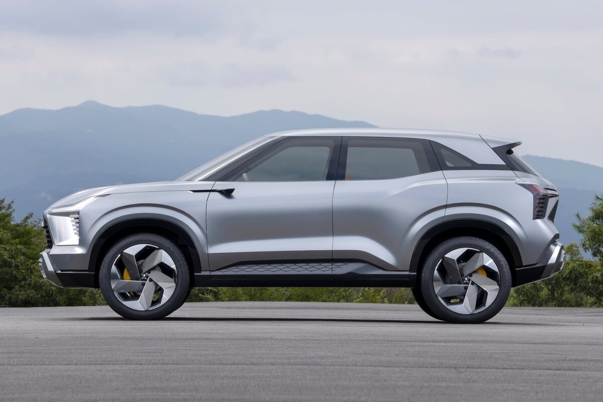 Mitsubishi XFC Concept - 2022