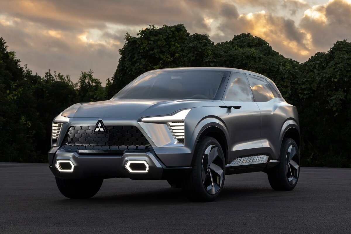 Mitsubishi XFC Concept - 2022