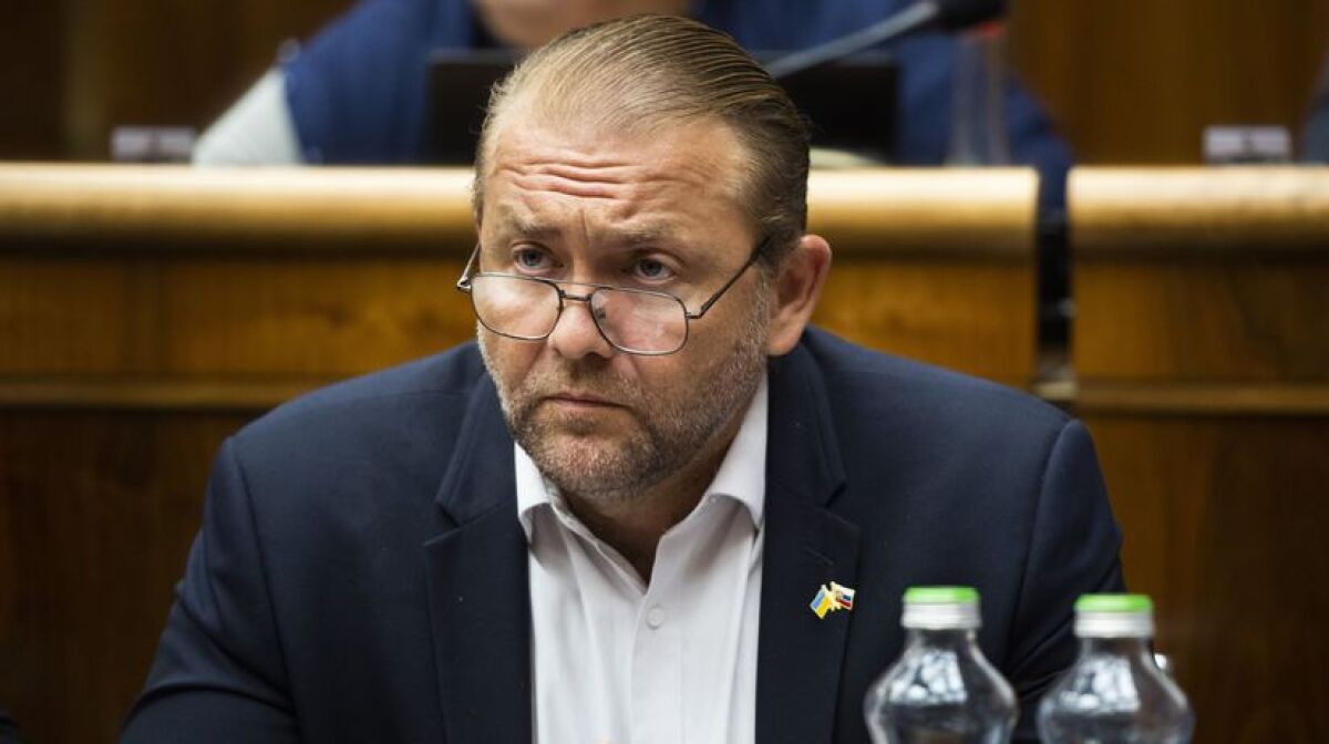 Róbert Halák (OĽaNO)