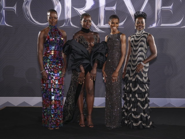 Florence Kasumba, Danai Gurira, Letitia Wright a Lupita Nyong'o