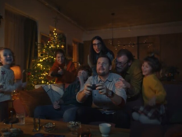 Orange vianočná kampaň