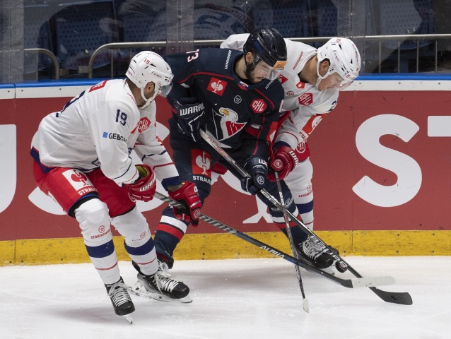 SR Bratislava šport hokej LM C Slovan Rapperswil BAX