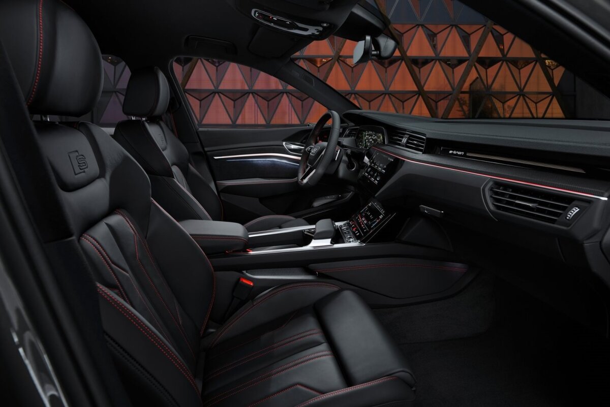 Audi Q8 e-tron quattro - 2022