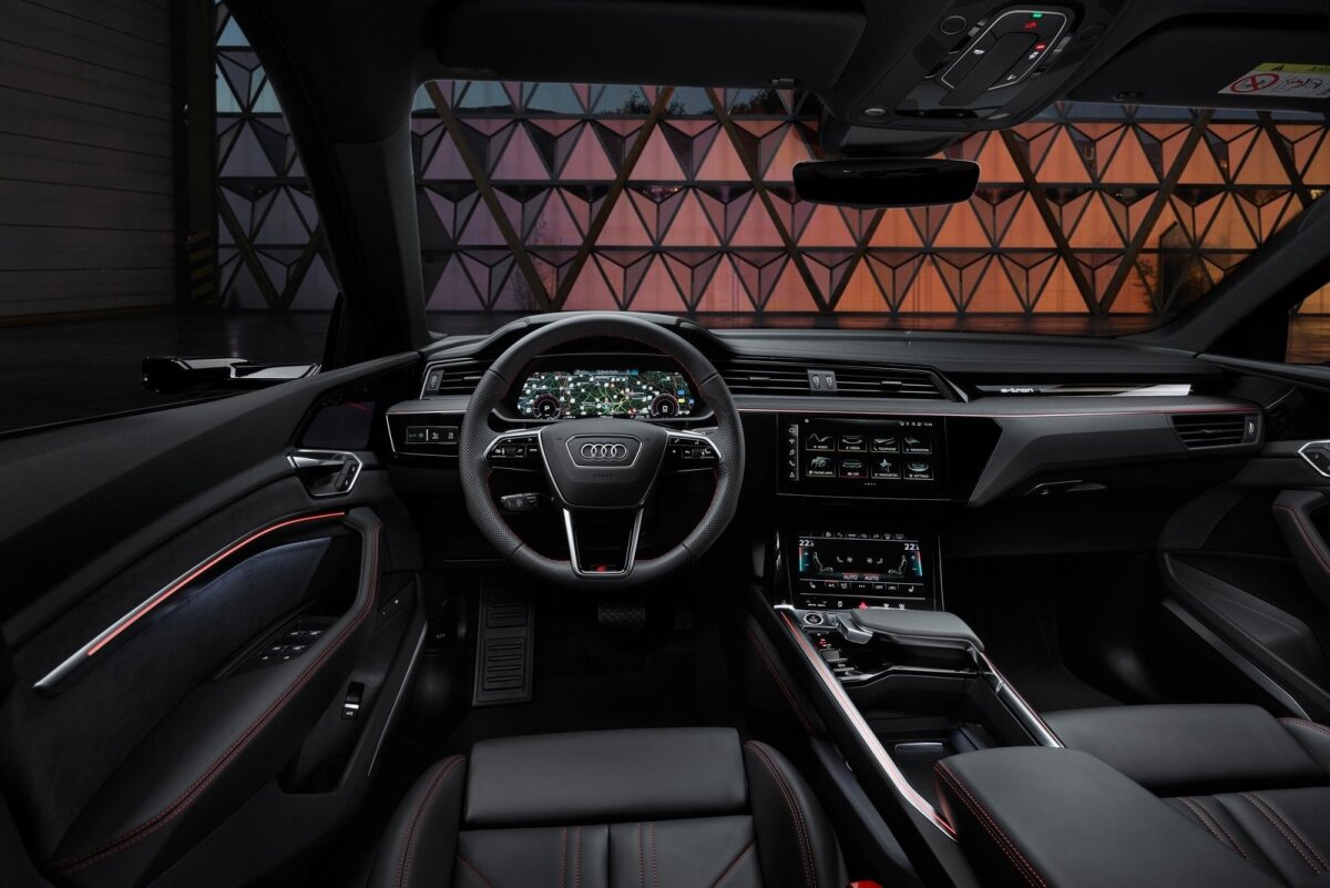 Audi Q8 e-tron quattro - 2022