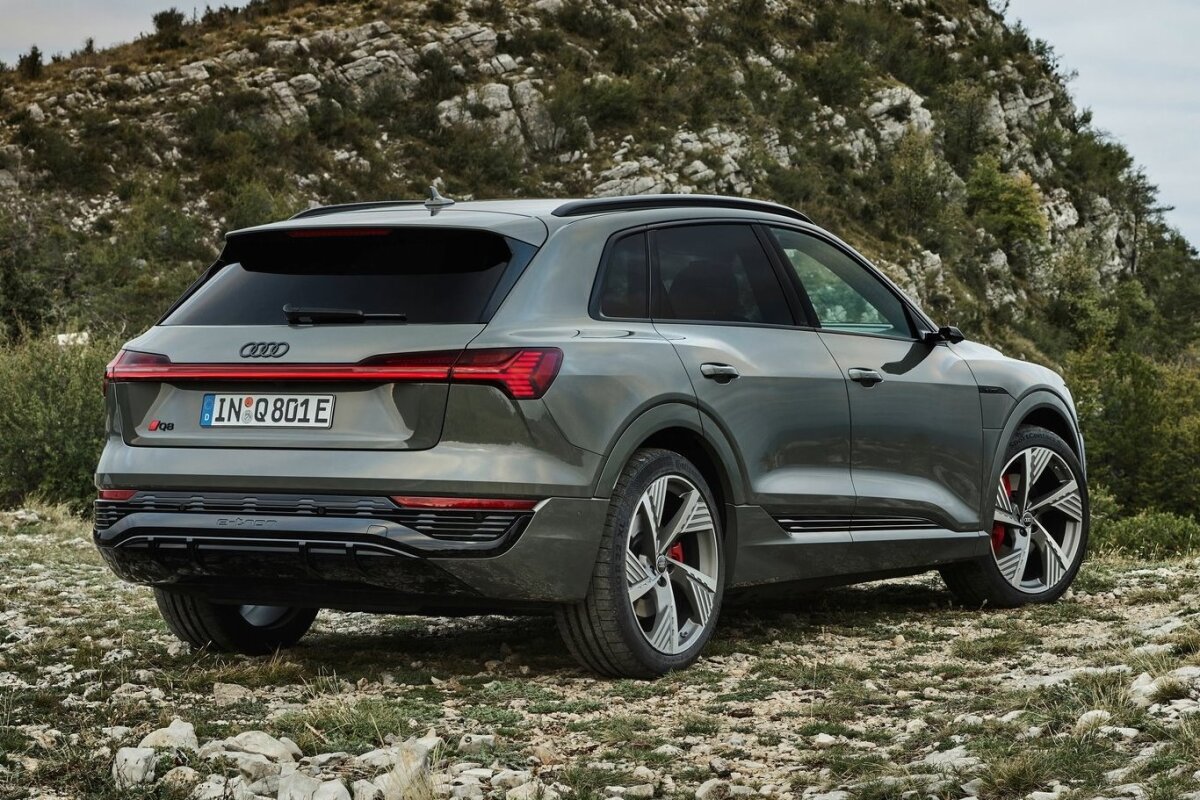 Audi Q8 e-tron quattro - 2022