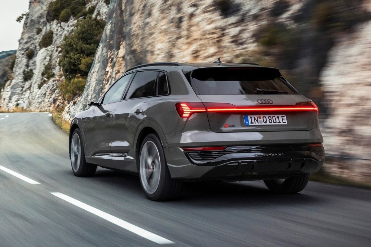Audi Q8 e-tron quattro - 2022