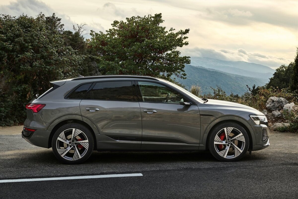 Audi Q8 e-tron quattro - 2022