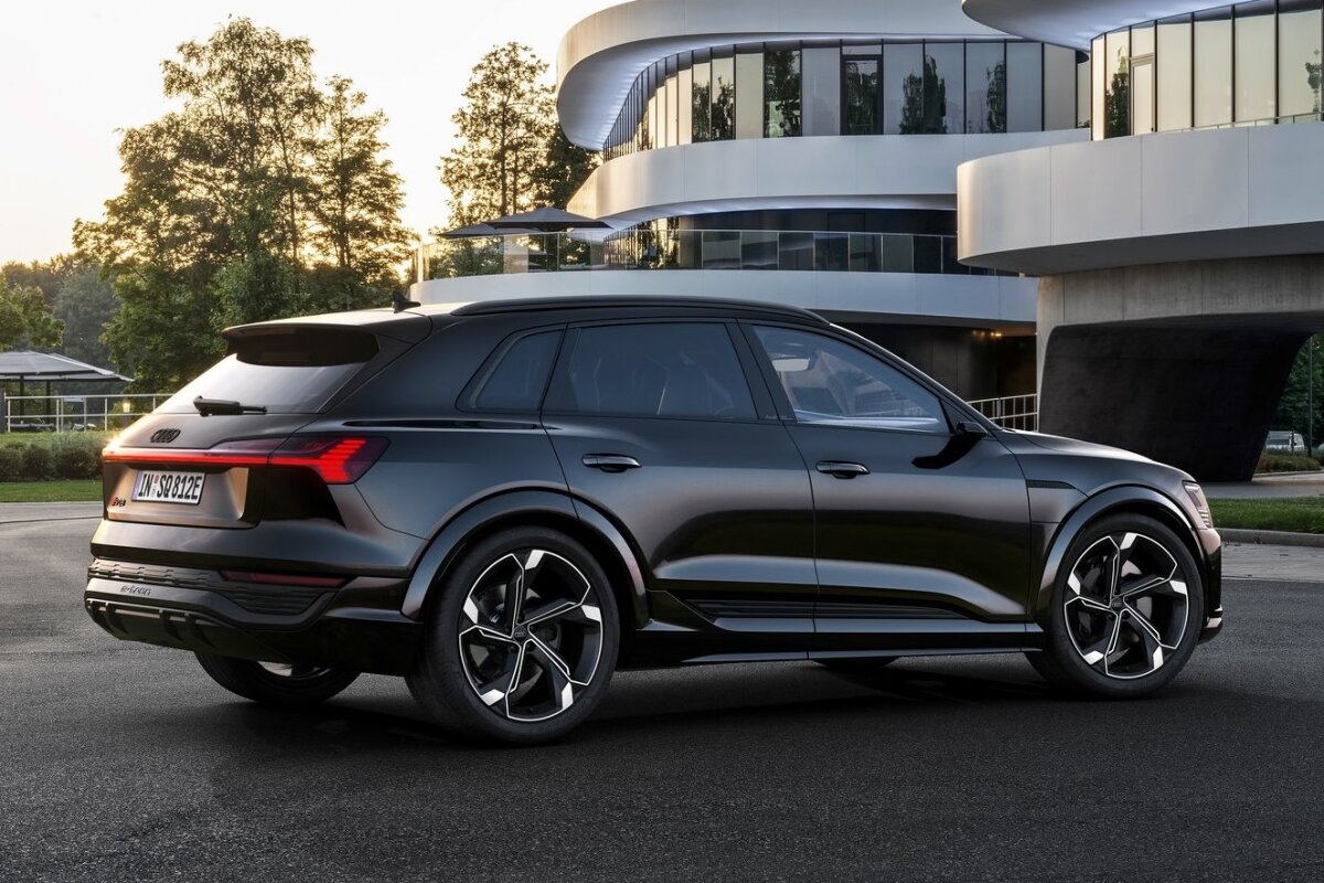 Audi SQ8 e-tron quattro - 2022