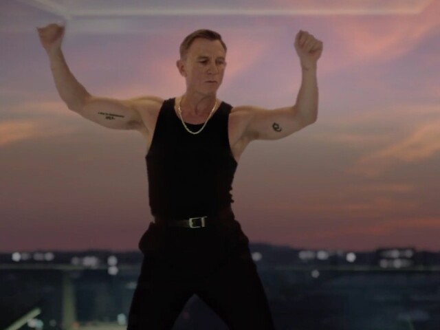 Daniel Craig