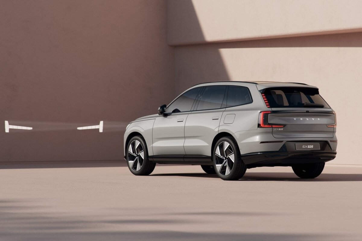 Volvo EX90 - 2022