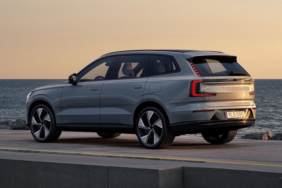 Volvo EX90 - 2022