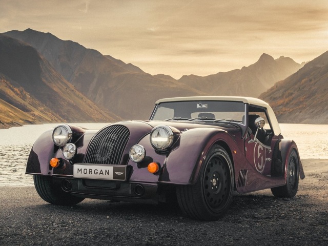 Morgan Plus Six 2023