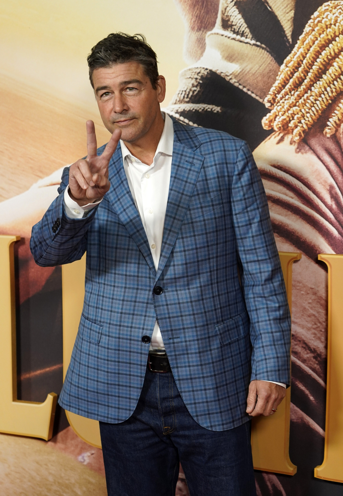 Kyle Chandler