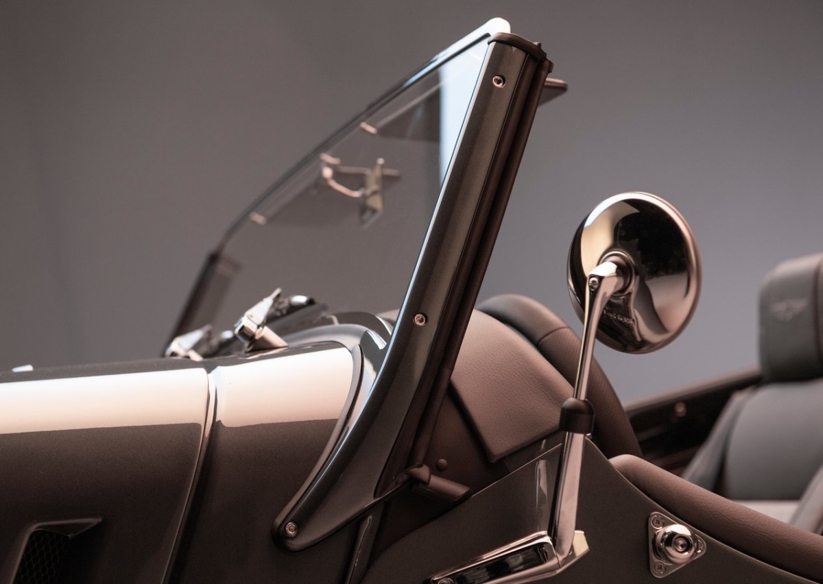 Morgan Plus Six 2023 7