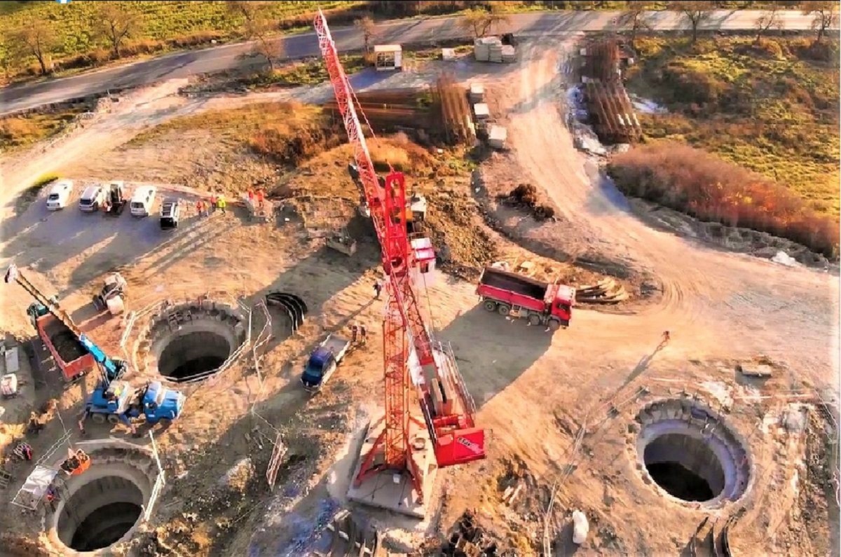 Hubová-Ivachnová, liptovská diaľnica D1, výstavba