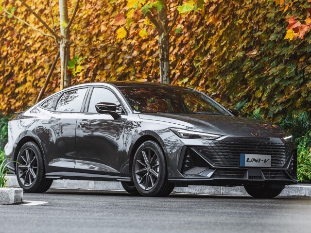 Changan UNI-V - 2022