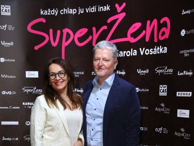 Peter Sklár s jeho partnerkou Monikou. 