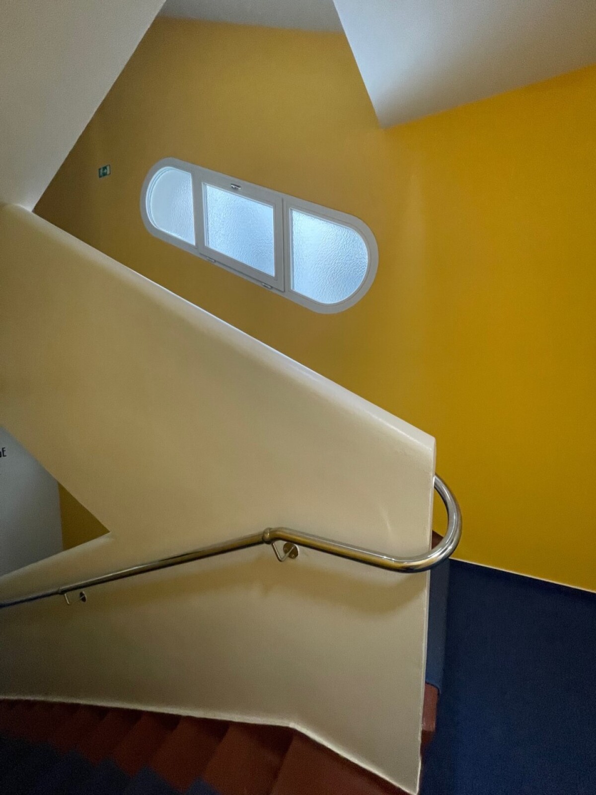Hotel Avion