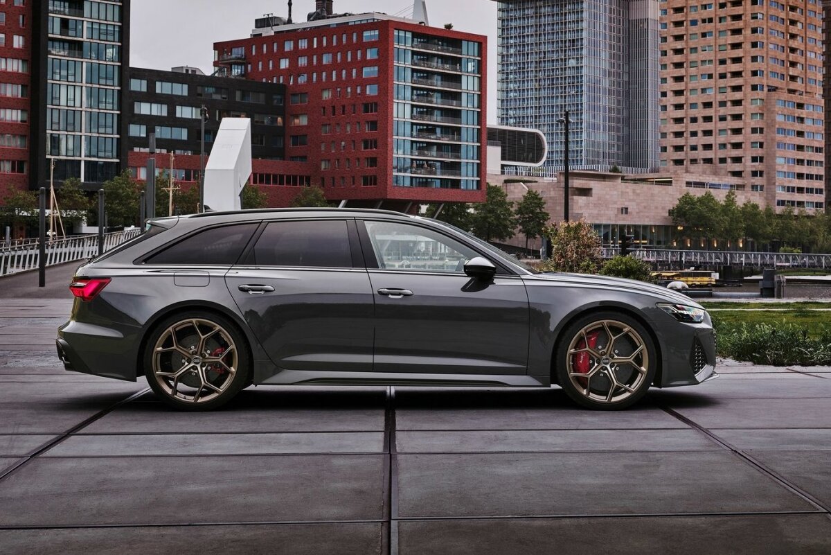 Audi RS6 Avant performance - 2022