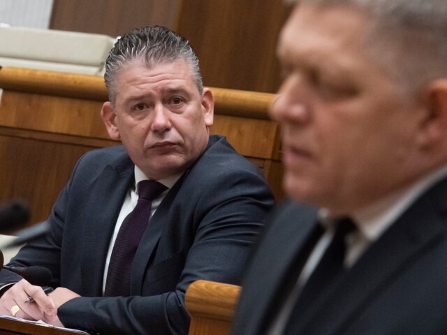 Roman Mikulec, odvolávanie, Robert Fico, Eduard Heger, Igor Matovič, parlament