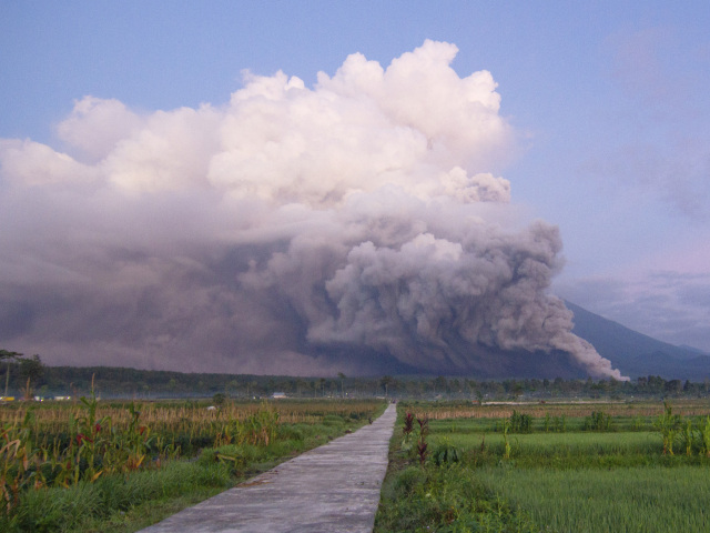 sopka semeru jáva