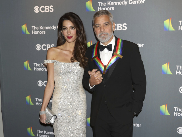 George Clooney a jeho manželka Amal Clooney 
