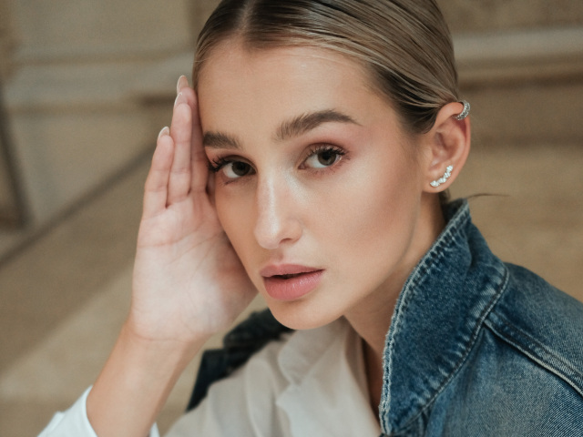 Leona Novoberdaliu