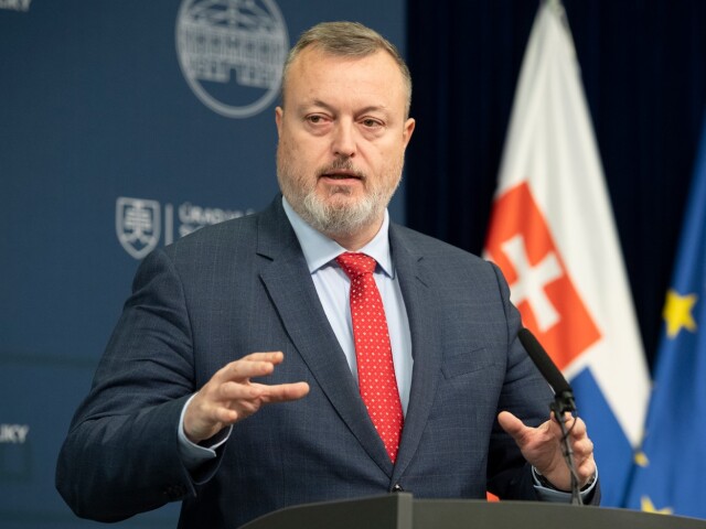Milan Krajniak, minister práce