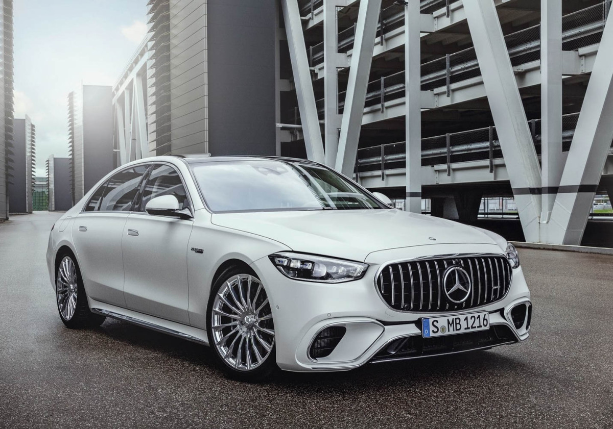 Mercedes-Benz S63 AMG E Performance - 2022
