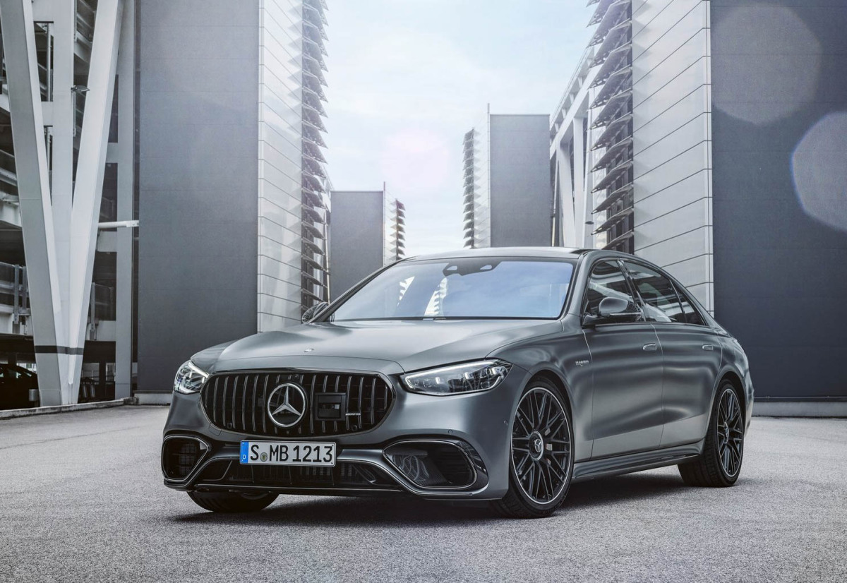 Mercedes-Benz S63 AMG E Performance - 2022