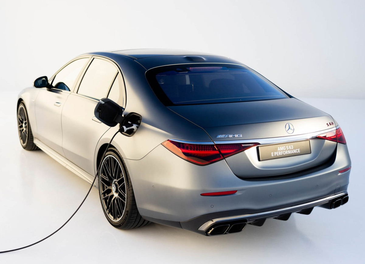 Mercedes-Benz S63 AMG E Performance - 2022