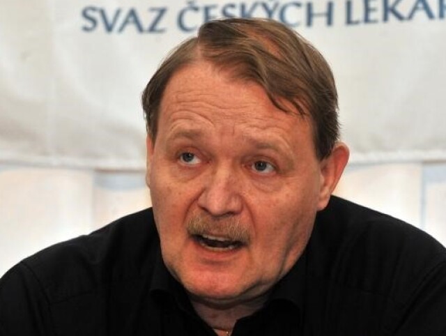 Martin Engel, český Lekársky odborový klub