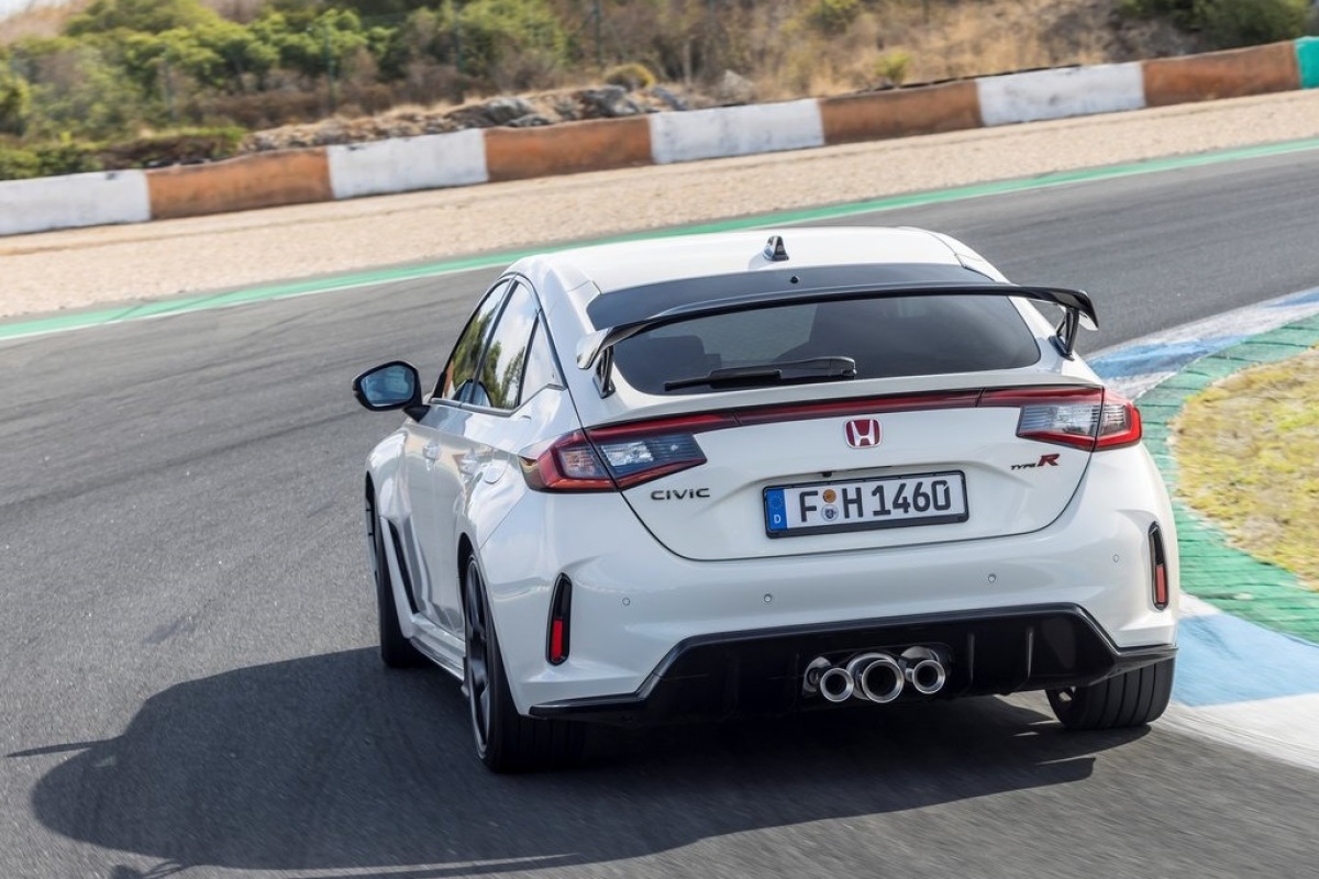 Honda Civic Type R 2023 14