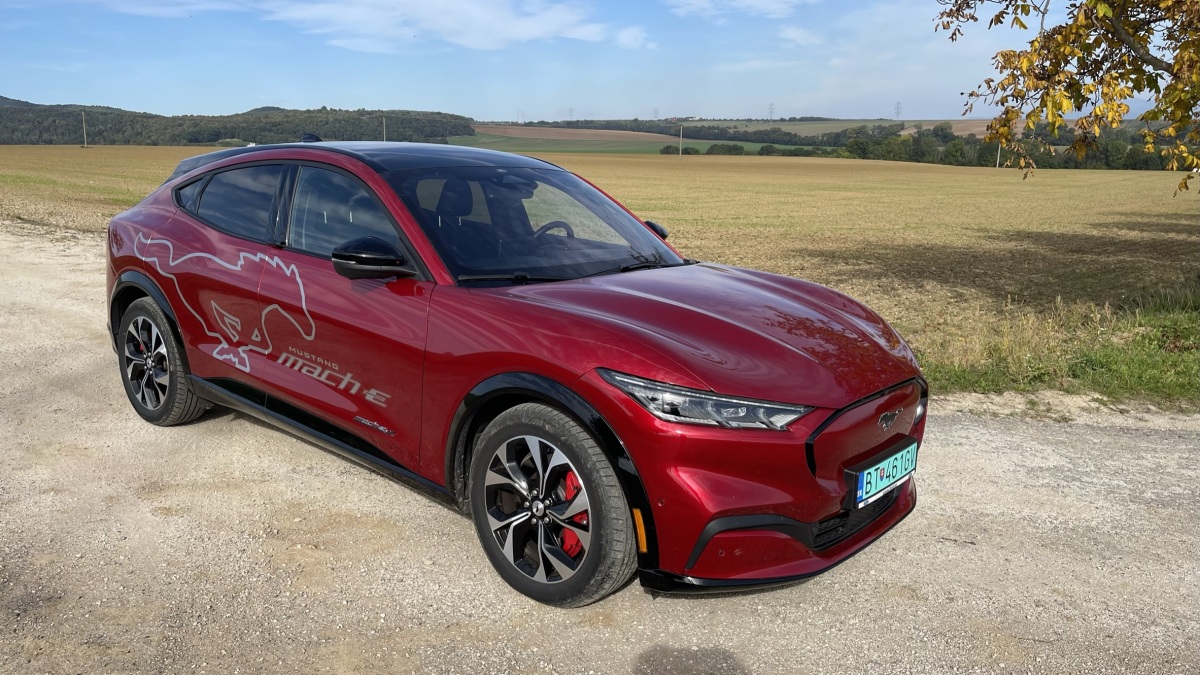 Ford Mustang Mach-e (2022)