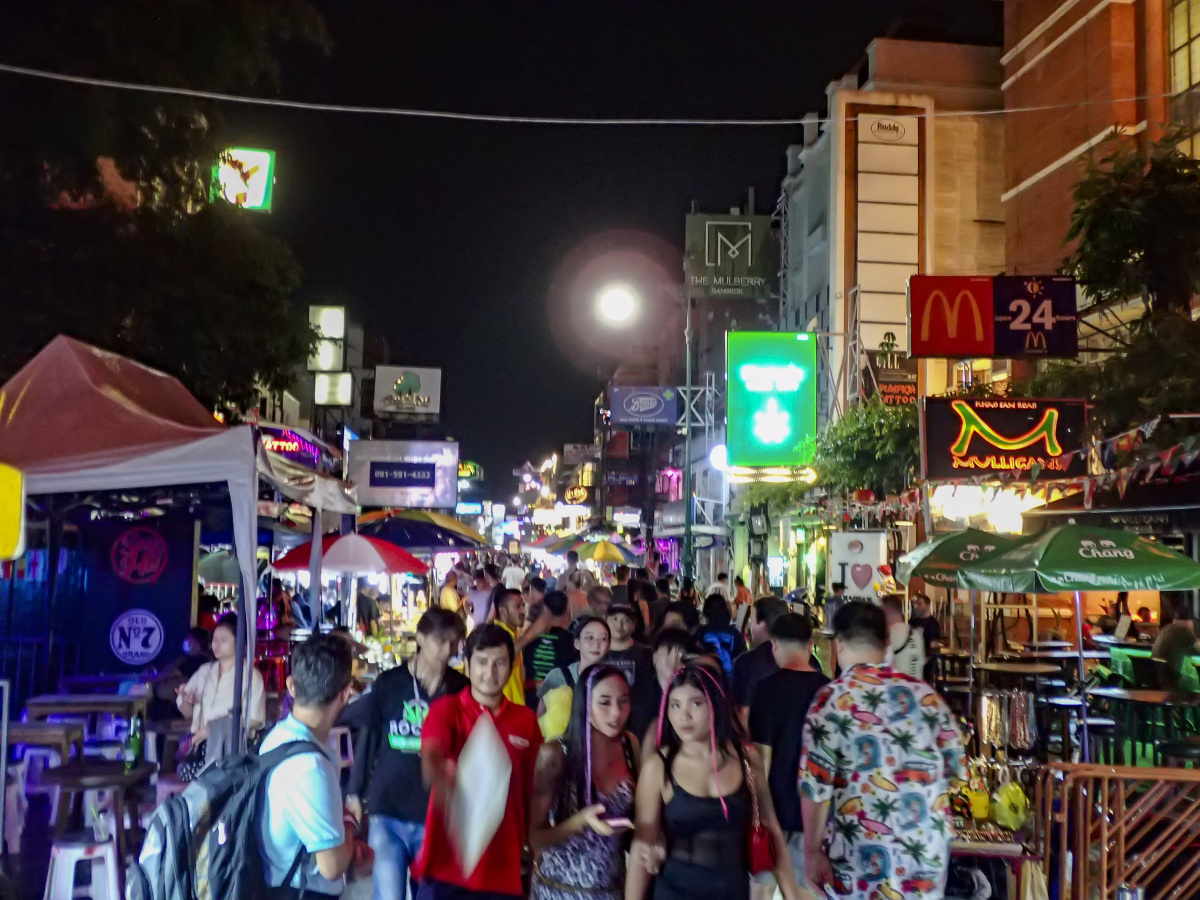 Khao San Road, Bangkok, turizmus, ulica, turisti