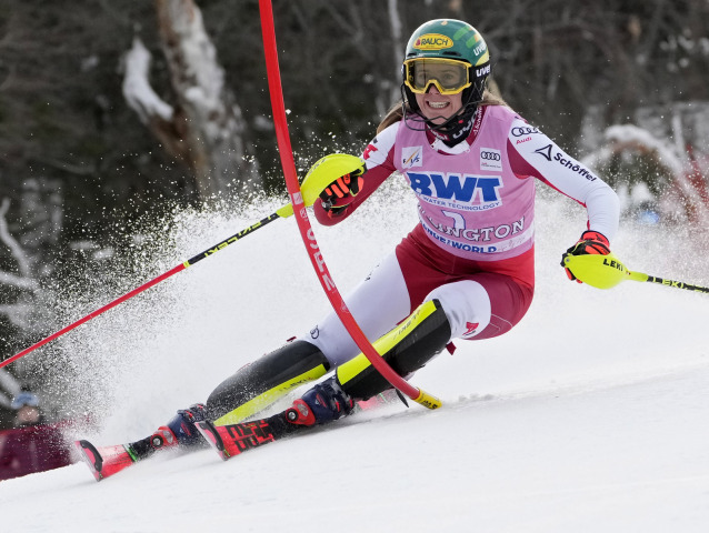 WCUP Womens Slalom Skiing