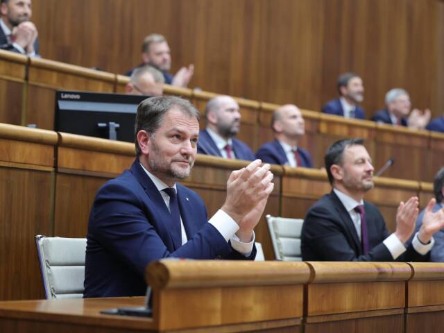 odvolávanie vlády Eduarda Hegera