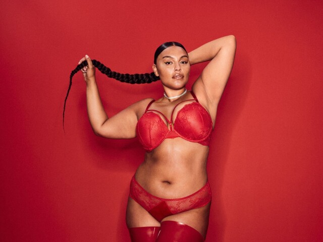 Paloma Elsesser, Victoria's Secret, Holiday 2022