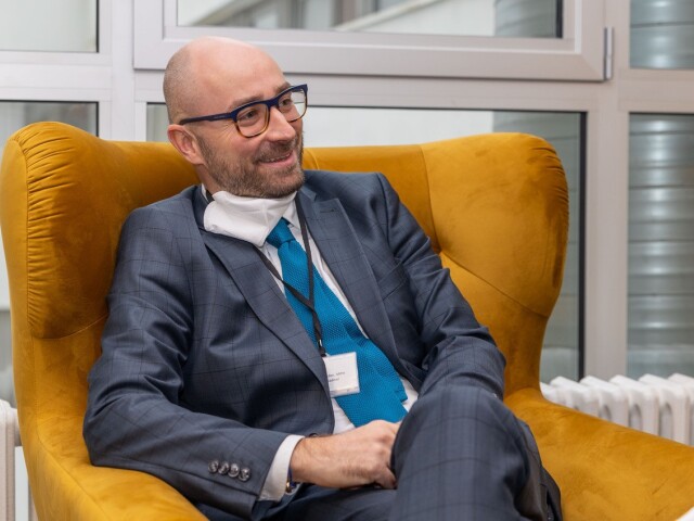 Ing. Tomáš Alscher, Národný onkologický ústav, riaditeľ, ekonóm, poslanec, Ružinov
